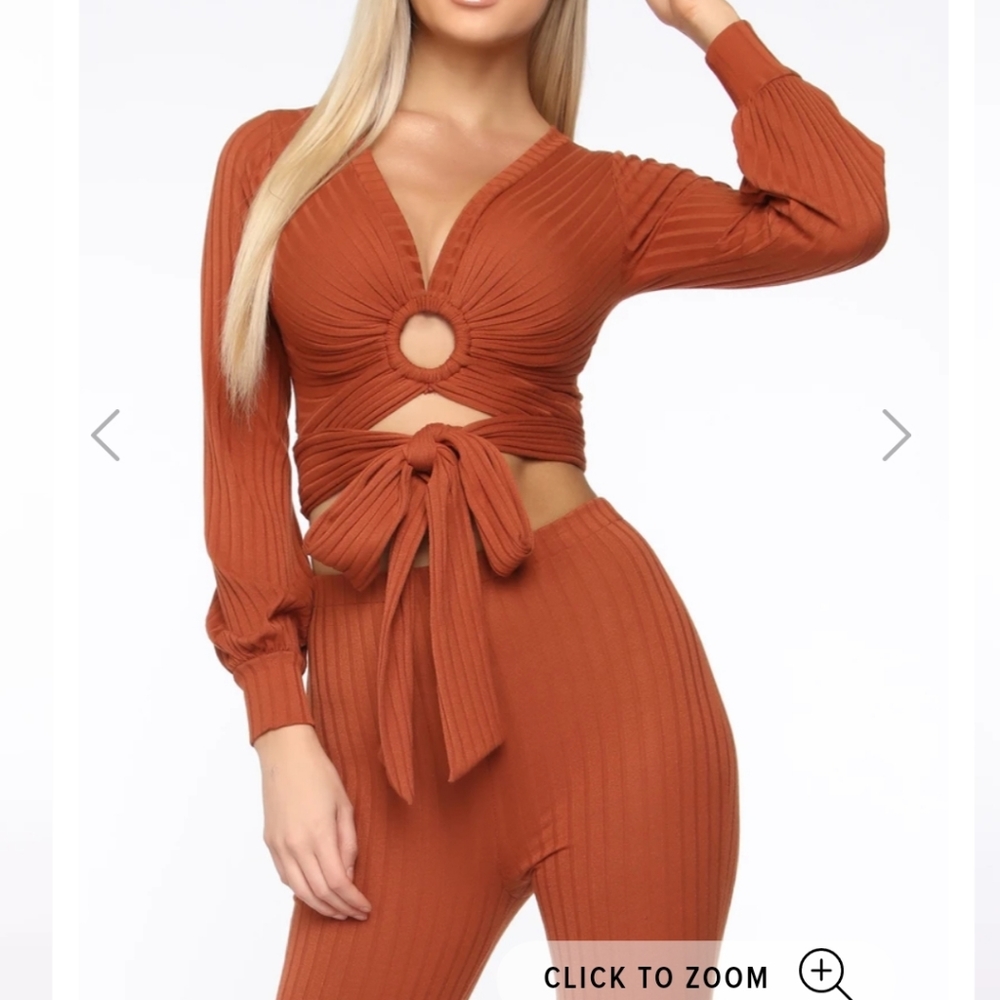 ISO FASHION NOVA SET